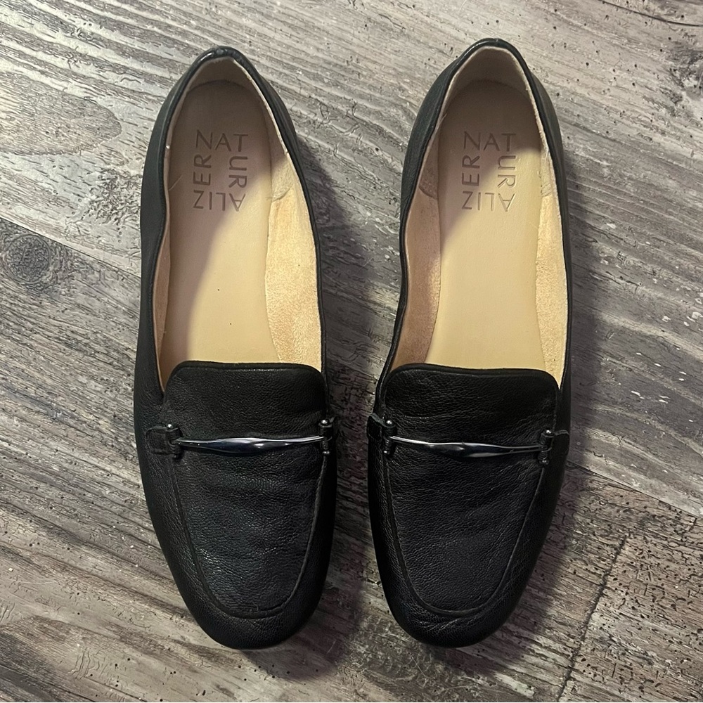 Naturalizer Black Leather Flats